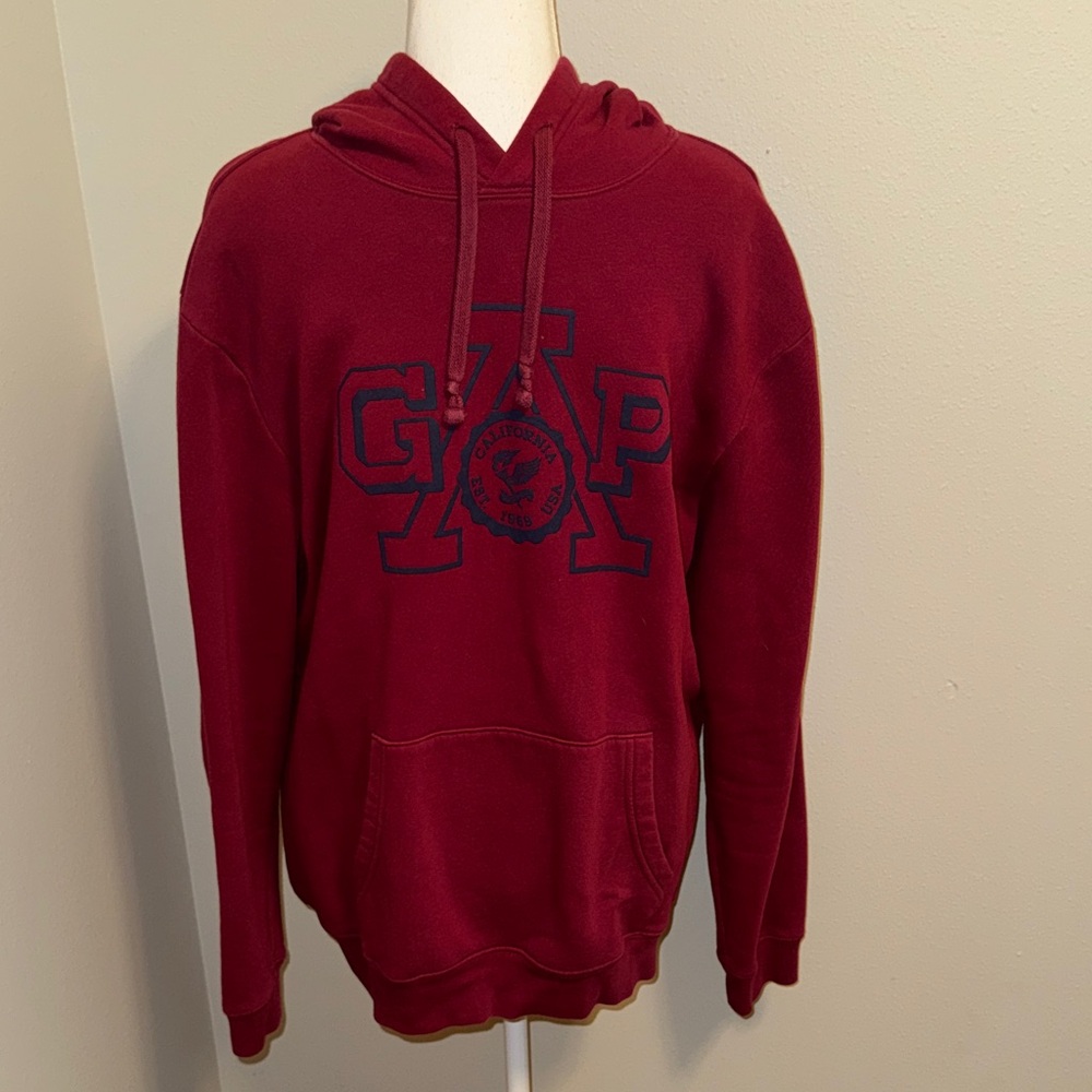 Men’s GAP Deep Red Hoodie Medium